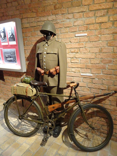 Armee Museum, Poznań, Polen, Armee Fahrrad