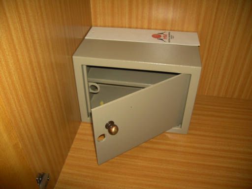 Hotel Mundial Lissabon, Portugal, Mini Safe mit optionalen mechanischen Schloss