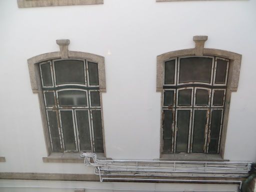 NH Collection Porto Batalha, Portugal, Ausblick aus dem Zimmer 221 auf die circa 3 Meter entfernte Wand