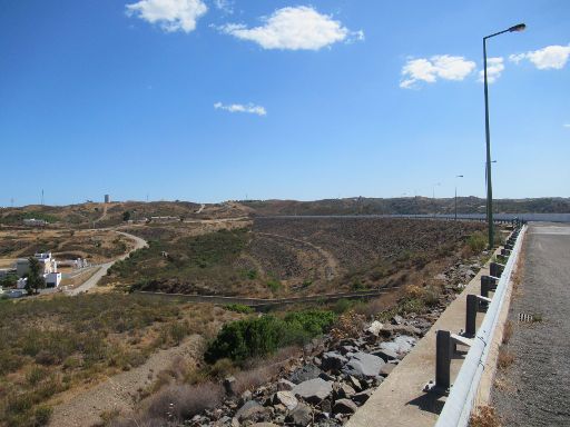 Talsperre, Beliche, Portugal, Staumauer Talseite