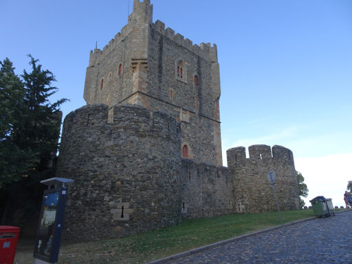 Bragança, Portugal, Burg