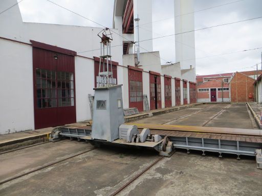 CARRIS Museum, Lissabon, Portugal, Verschiebeanlage vor der Tram Halle