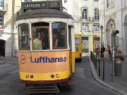 Linie 28 E, Lissabon Portugal, Carreira 28 Straßenbahn Ansicht von hinten