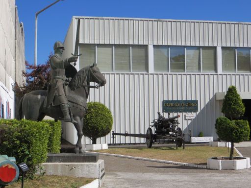 Militärmuseum, Museu Militar do Porto, Porto, Portugal, Statue D. Afonso Henriques