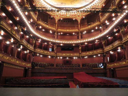 Teatro Nacional São João, Porto, Portugal, Saal mit Rängen