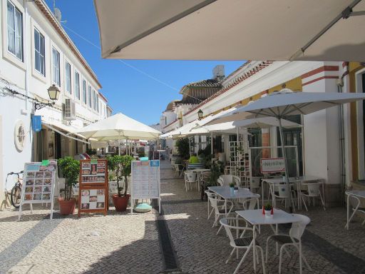 Vila Real de Santo António, Portugal, Restaurants mit Außenbereichen in der Fußgängerzone