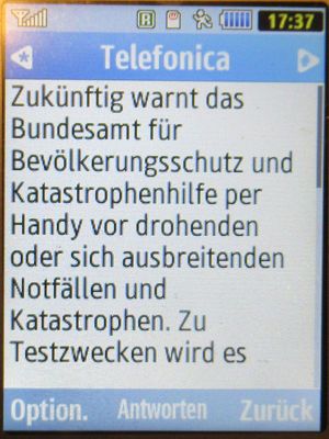 Blau, SMS zum Test Cell Broadcasting auf einem Samsung GT–S3370