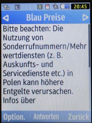Blau, SMS auf einem Samsung GT–S3370 mit Meldung Sondernummern in Polen Juli 2023