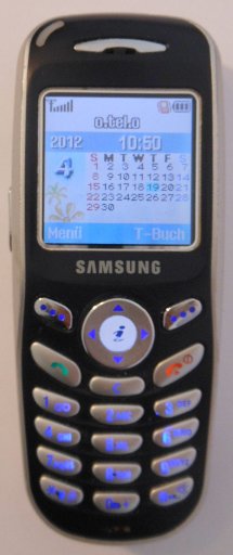 Samsung, Mobiltelefon, SGH–X100, Frontansicht in Dunkelblau
