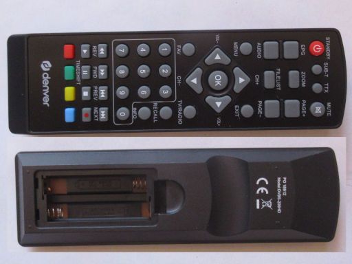 denver DVBS-206HD, Satelliten Receiver DVB-S2, Fernbedienung Vorder– und Rückseite
