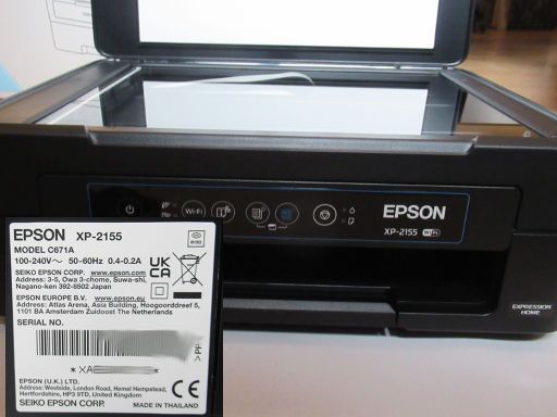 Epson® Expression Home XP-2155, Gehäuse mit Tasten und Leuchten, Typenschild