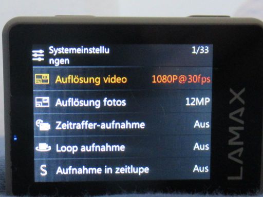 LAMAX X9.1 Actioncam, Ansicht von hinten mit Hauptmenü