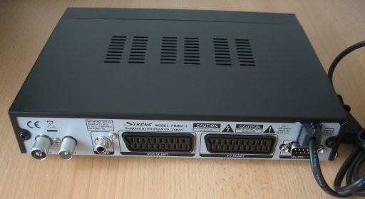 DVB–T Receiver, Strong Prima II, Anschlüsse auf der Rückseite