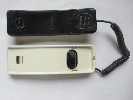 defekte analoge Türsprechanlage ohne Video von TEGUI im November 2025