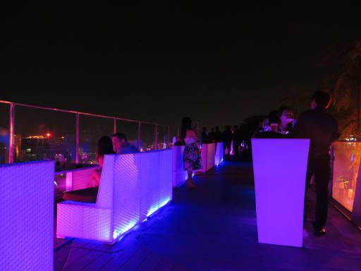 1–Altitude°, Singapore, Gallery Bar