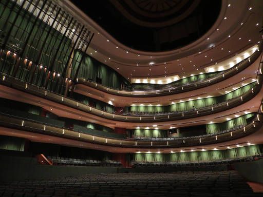 Singapore, Esplanade, Konzertsaal normale Sitzplätze und Logenplätze