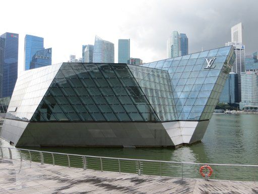 Singapore, Marina Bay Sands®, Louis Vuitton