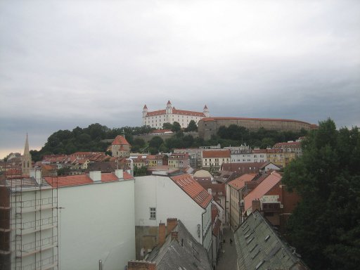 Bratislava, Slowakei, Ausblick vom Michaeler Turm Richtung Burg