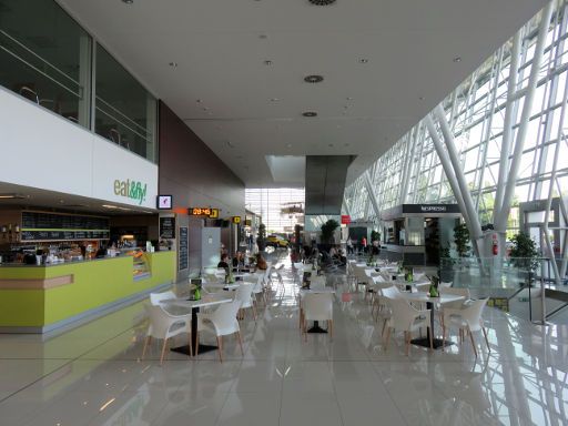 Flughafen Bratislava, BTS, Slowakei, Cafeteria