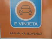 DARS PKW Maut e-Vignette, Slowenien, E-VINJETA Verkauf Autobahnraststätte in Slowenien