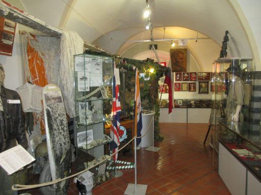 Kriegsmuseum, Idrija, Slowenien, Insel von Kriegsmuseum, Zweiter Weltkrieg Britische Bombardierungen