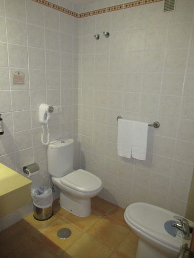 Hotel Almijara, La Herradura, Spanien, Bad mit WC und WD