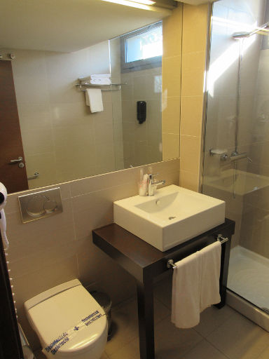 Hotel Aura, Algeciras, Spanien, Spanien, Bad mit WC, Waschbecken und Dusche