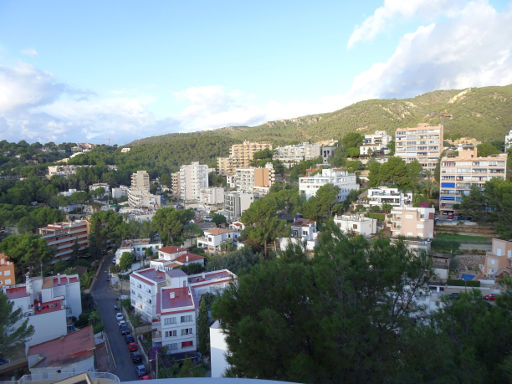 Hotel Blue Bay Cala Mayor, Mallorca, Spanien, Balkon mit einem Stuhl