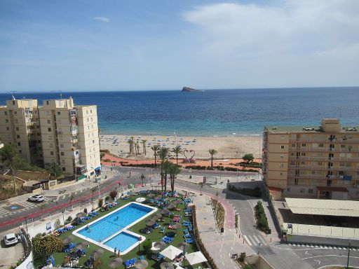 Hotel Poseidón Playa, Benidorm, Spanien, Ausblick vom Balkon auf das Mittelmeer und die Insel Benidorm