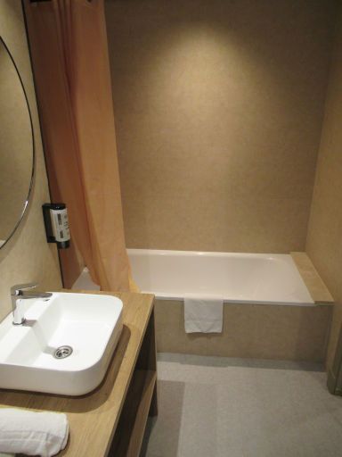 Hotel Tent, Torremolinos, Spanien, Bad mit Badewanne / Dusche