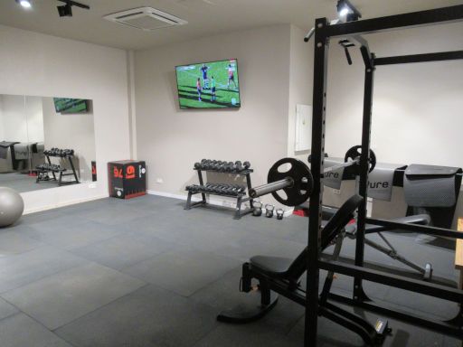 Hotel Tent, Torremolinos, Spanien, Fitness Raum mit Ger&auml;ten und Hanteln