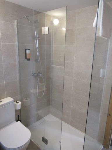 tent Lloret de Mar, Lloret de Mar, Spanien, Bad mit WC und Dusche