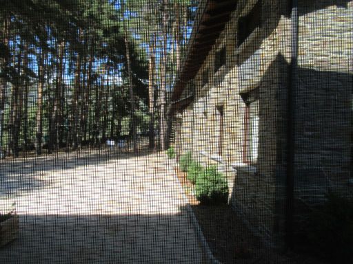 Villa Lucerna Sports & Hotel Resort, Vigo de Sanabria, Spanien, Ausblick Fenster mit Fliegengitter