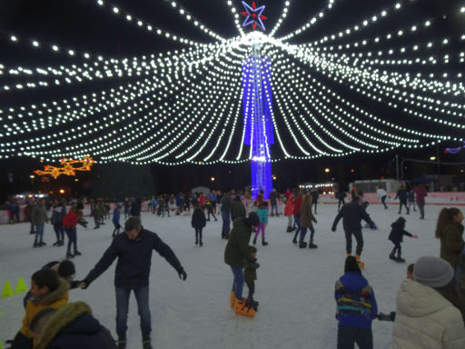 Alcalá ciudad de la Navidad 2019, Alcalá de Henares, Spanien, Eislaufbahn