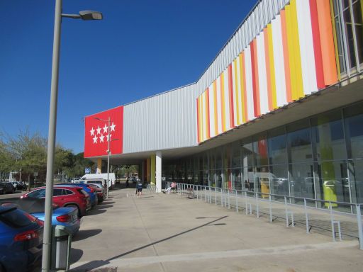Complejo Deportivo Espartales, Piscina Schwimmbad, Alcal&aacute; de Henares, Spanien, Au&szlig;enansicht, Avenida de los Jesuitas 44, 28805 Alcal&aacute; de Henares