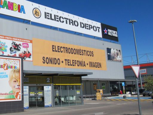 ELECTRO DEPOT, Alcalá de Henares, Spanien, ELECTRO DEPOT Filiale im Plaza Nueva Leganés, Avenida Puerta del Sol 2, 28918 Leganés