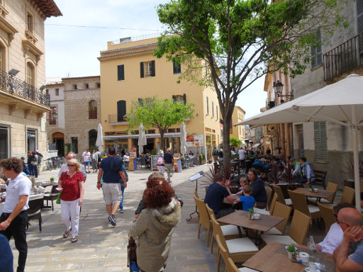 Alcúdia, Mallorca, Spanien, Zentrum mit Restaurants und Cafés