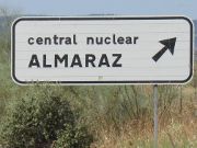 Kernkraftwerk, Almaraz, Spanien, Abfahrt Central nuclear Almaraz Landstraße N-V