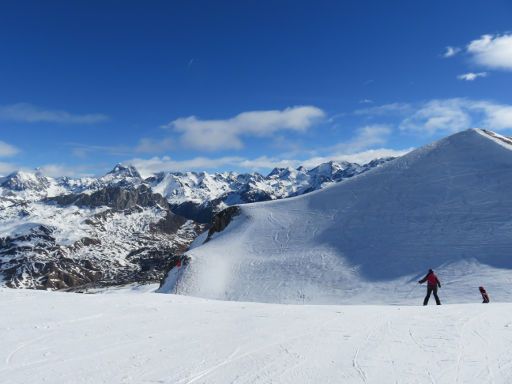Skigebiet, Aramón, Formigal, Spanien, Bergstation vom Schlepplift Tramacastilla