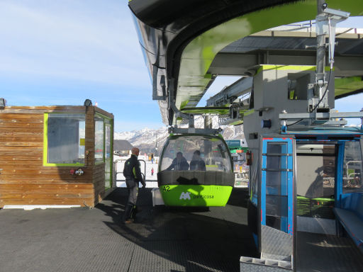 Skigebiet, Aramón, Panticosa, Spanien, Seilbahn Ankunft Bergstation