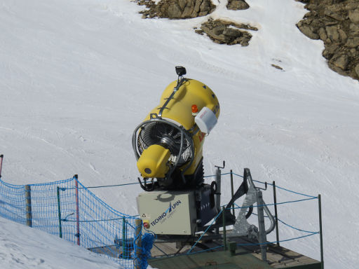 Skigebiet, Aramón, Panticosa, Spanien, Schneekanone von TechnoAlpin®