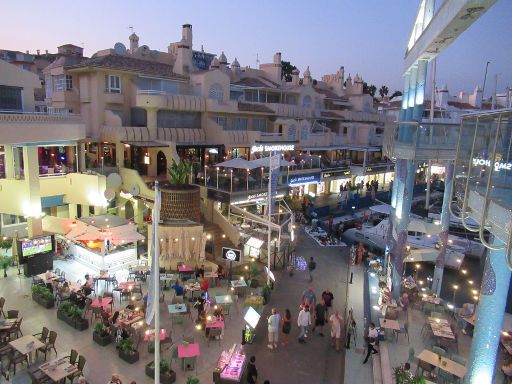 Puerto Deportivo de Benalmádena, Benalmádena, Spanien, Restaurants am Hafen