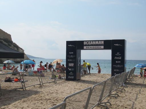 Open water Oceanman® Benidorm 2021, Benidorm, Spanien, Zielbereich am Playa Malpas