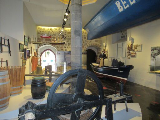 Arrantzale Museum, Bermeo, Spanien, Verarbeitung, Netze, Waagen, Dosen