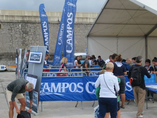 VIII. Salome Campos Travesía a nado, Schwimmwettbewerb 2022, Bermeo, Spanien, Abholung Starterpaket