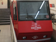 Standseilbahn, Artxanda, Bilbao, Spanien, Zug in der Talstation