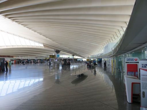 Flughafen Bilbao, BIO, Spanien, Terminal Abflug Bereich