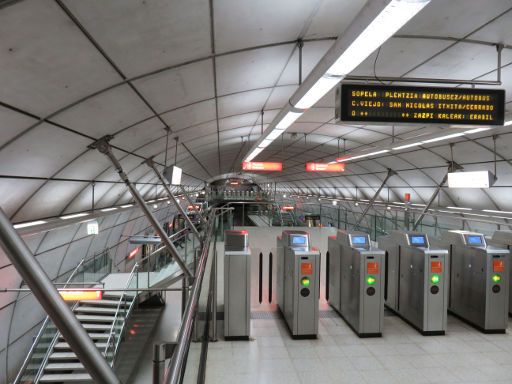 Metro, Bilbao, Spanien, Zugangskontrolle zum Bahnsteig