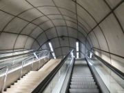 Metro, Bilbao, Spanien, Rolltreppen und Treppe