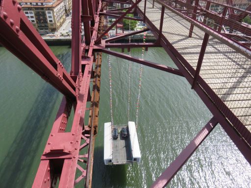 Puente Vizcaya, Portugalete, Spanien, Blick auf die hängende Fähre von der Aussichtsplattform